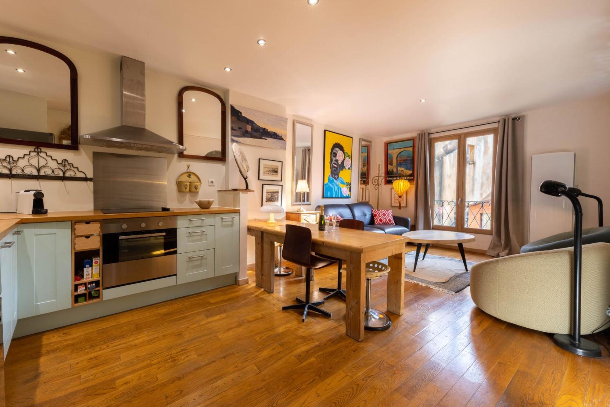 Spacious And Bright Flat Close To The Beach : Heart Of Old Nizza Exterior foto